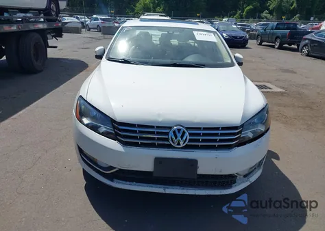 2014 Volkswagen Passat 2.0L Tdi Sel Premium z USA, uszkodzony, nr VIN 1VWCN7A30EC080080